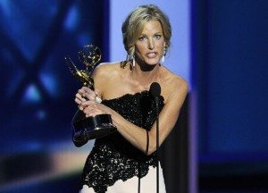 showbiz-emmys-anna-gunn