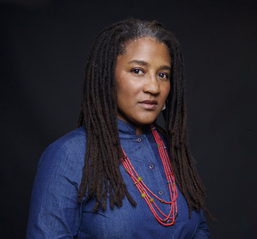 Headshot of Lynn Nottage